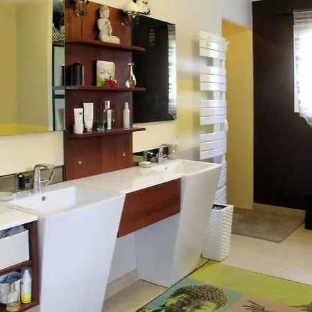 Holiday Home L'Oustaou - Caq130 * Carqueiranne